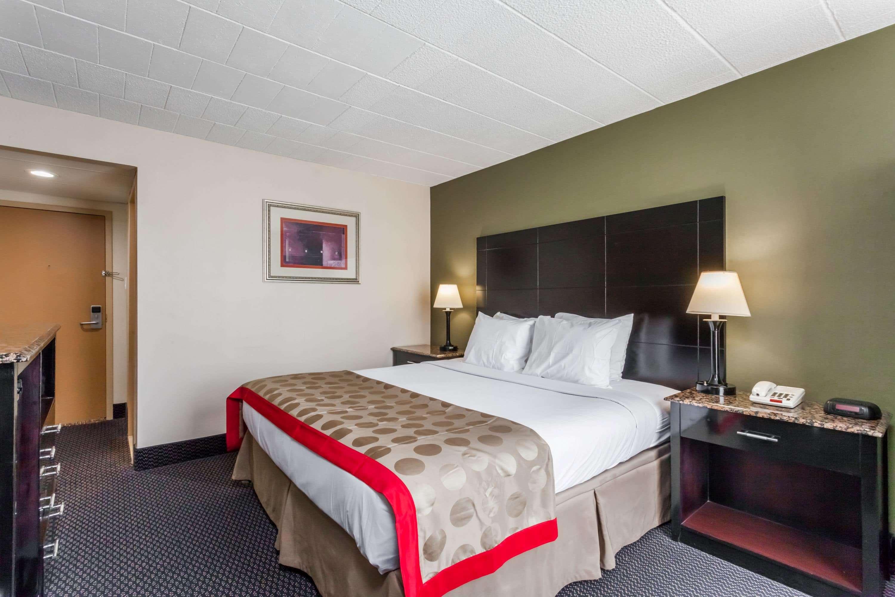 Hotel Ramada By Wyndham Newburgh/West Point Exterior foto
