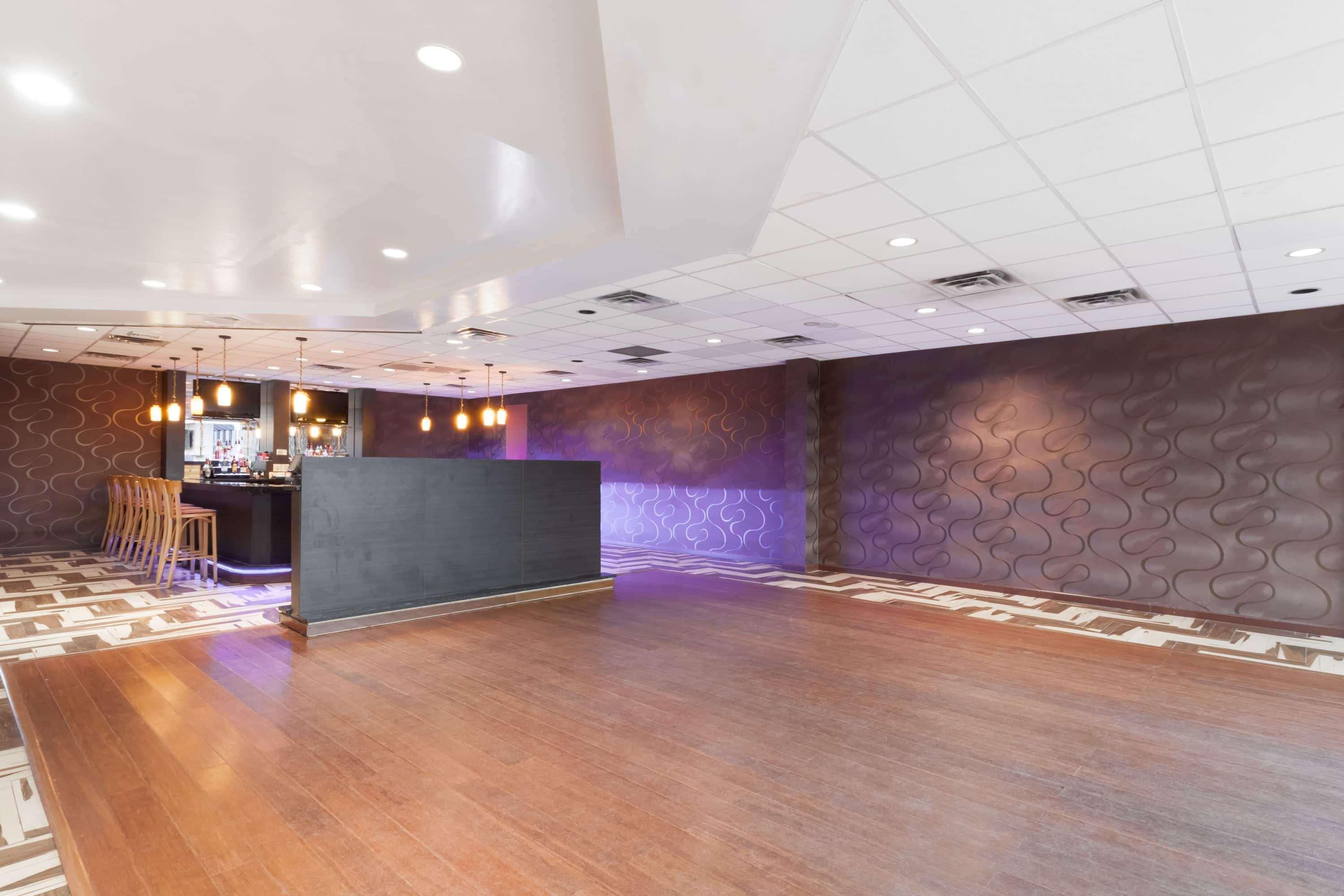 Hotel Ramada By Wyndham Newburgh/West Point Exterior foto