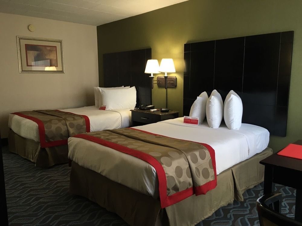 Hotel Ramada By Wyndham Newburgh/West Point Exterior foto
